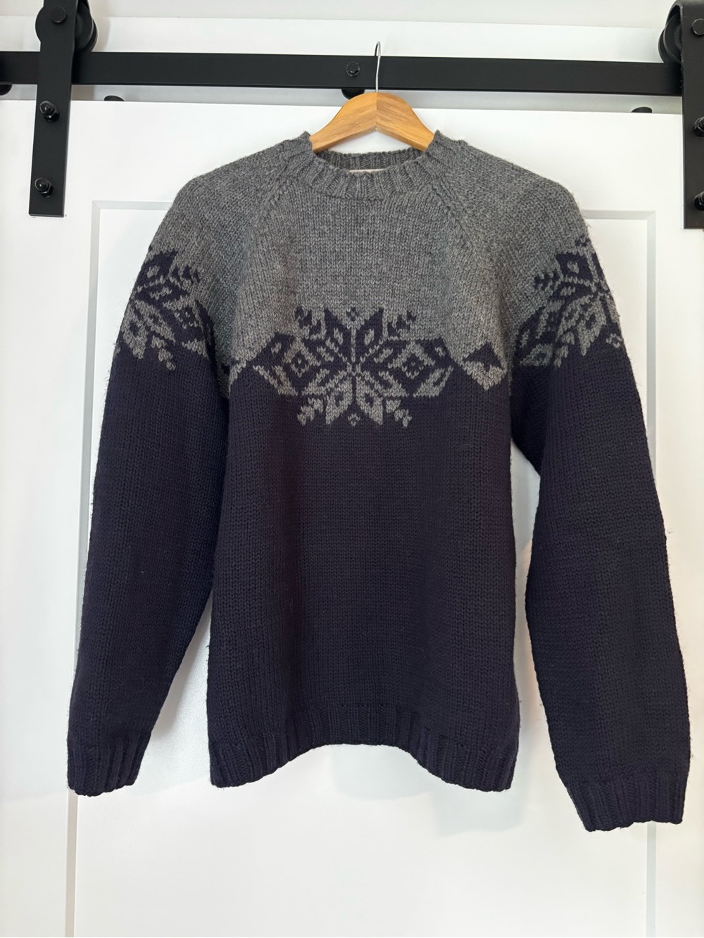 J. Crew Men's Gray and Black Nordic Crew Sweater Handknit